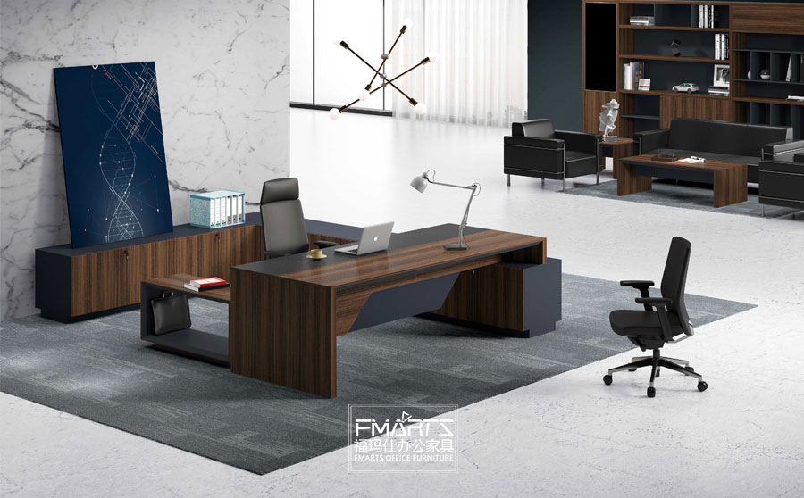 總監(jiān)辦公臺(tái)